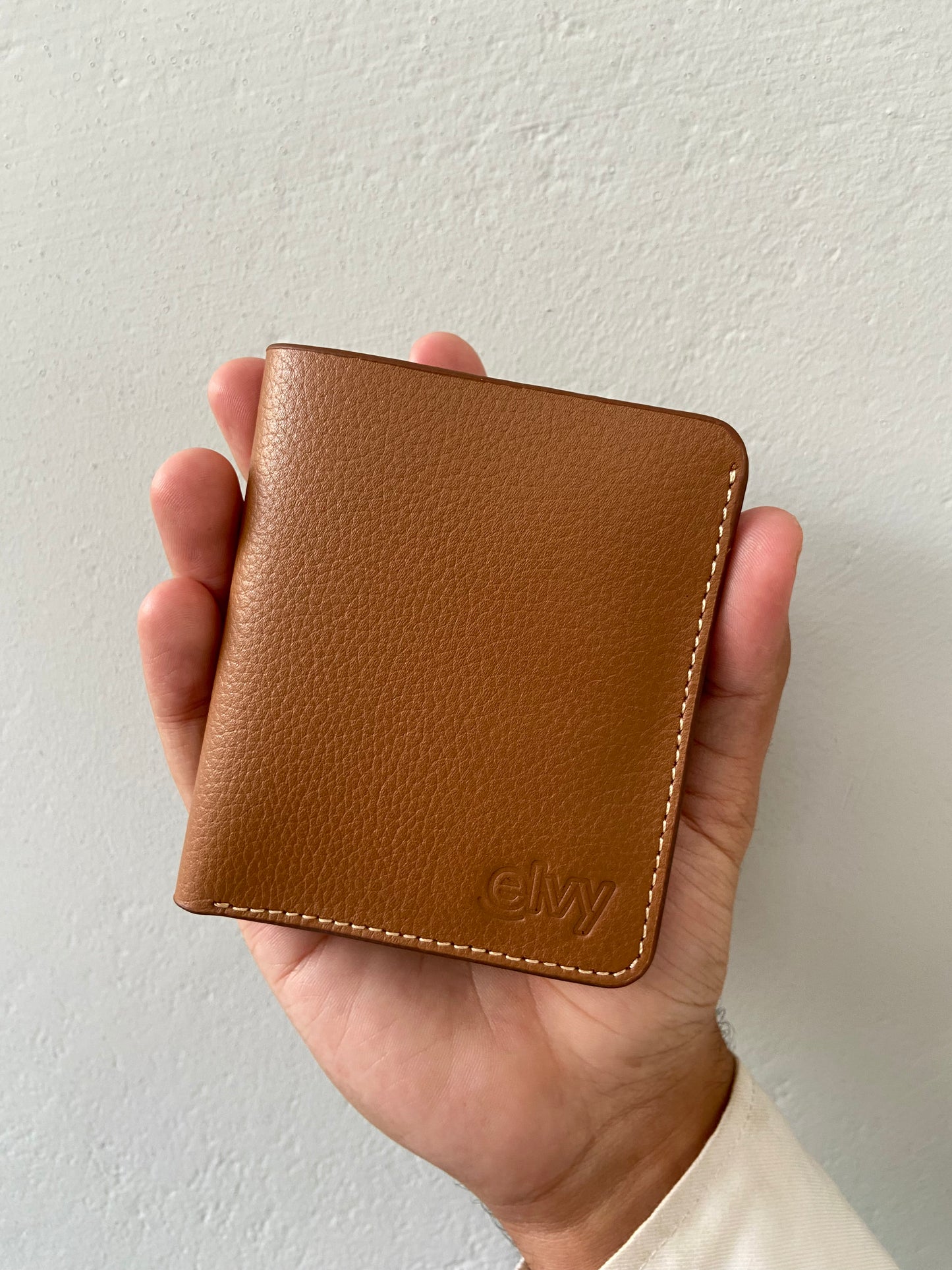 Dapper Bifold Wallet | Zip Slot - 100% Pure Textured leather